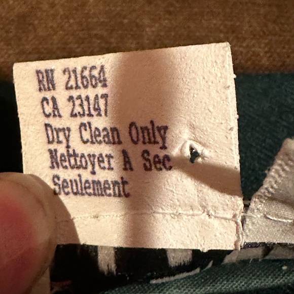 Talbots Green wrap Skirt W Fringe & Big Safety Pin On Side. Pleated Back Sz 10P. - Picture 7 of 9